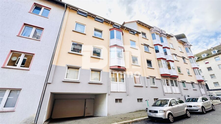 Kompaktes Apartment in gepflegter uninaher zentraler Wohnanlage mit Fahrstuhl und Kellerraum - Seitenansicht